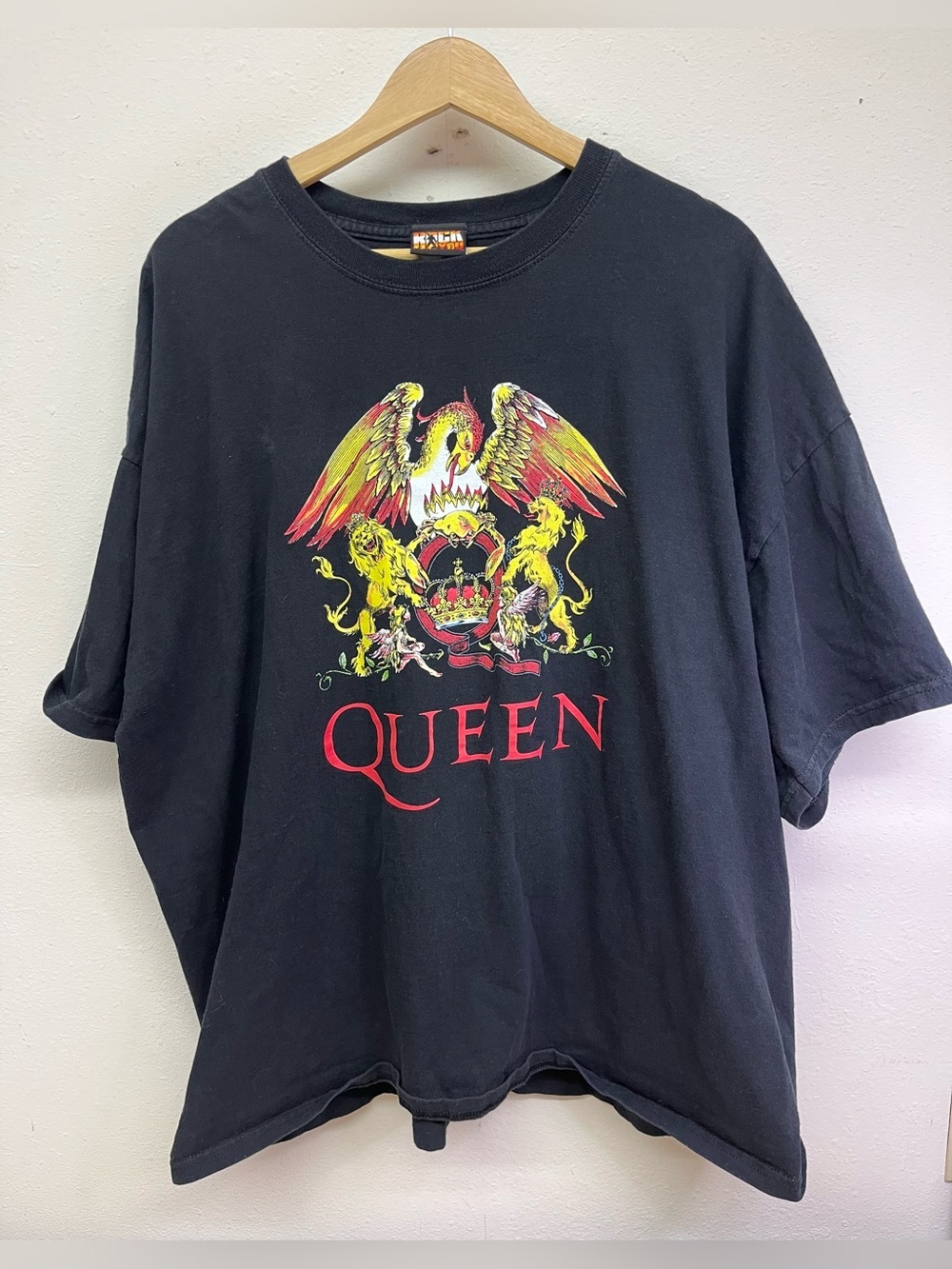 Queen Vintage Classic Rock Dragon and Lion Logo Shirt Size 3XL